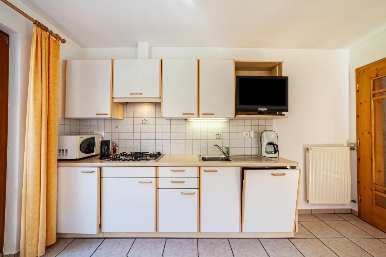 Rieglhof Apartment Geiernest Caprone Exterior photo